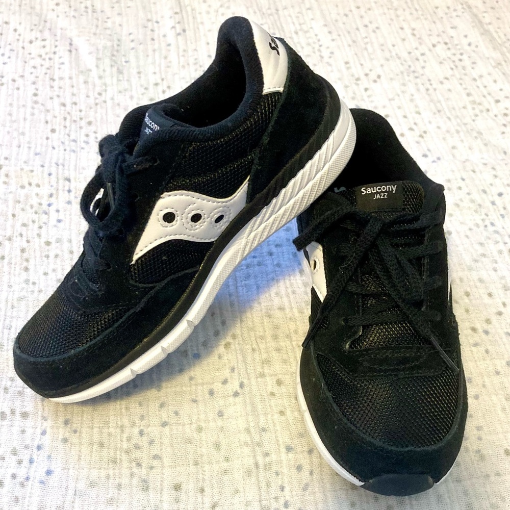 New Saucony Kids Black and White Jazz Sneakers